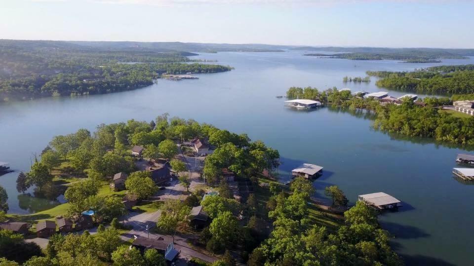 Calm Waters Resort Indian Point ภายนอก รูปภาพ