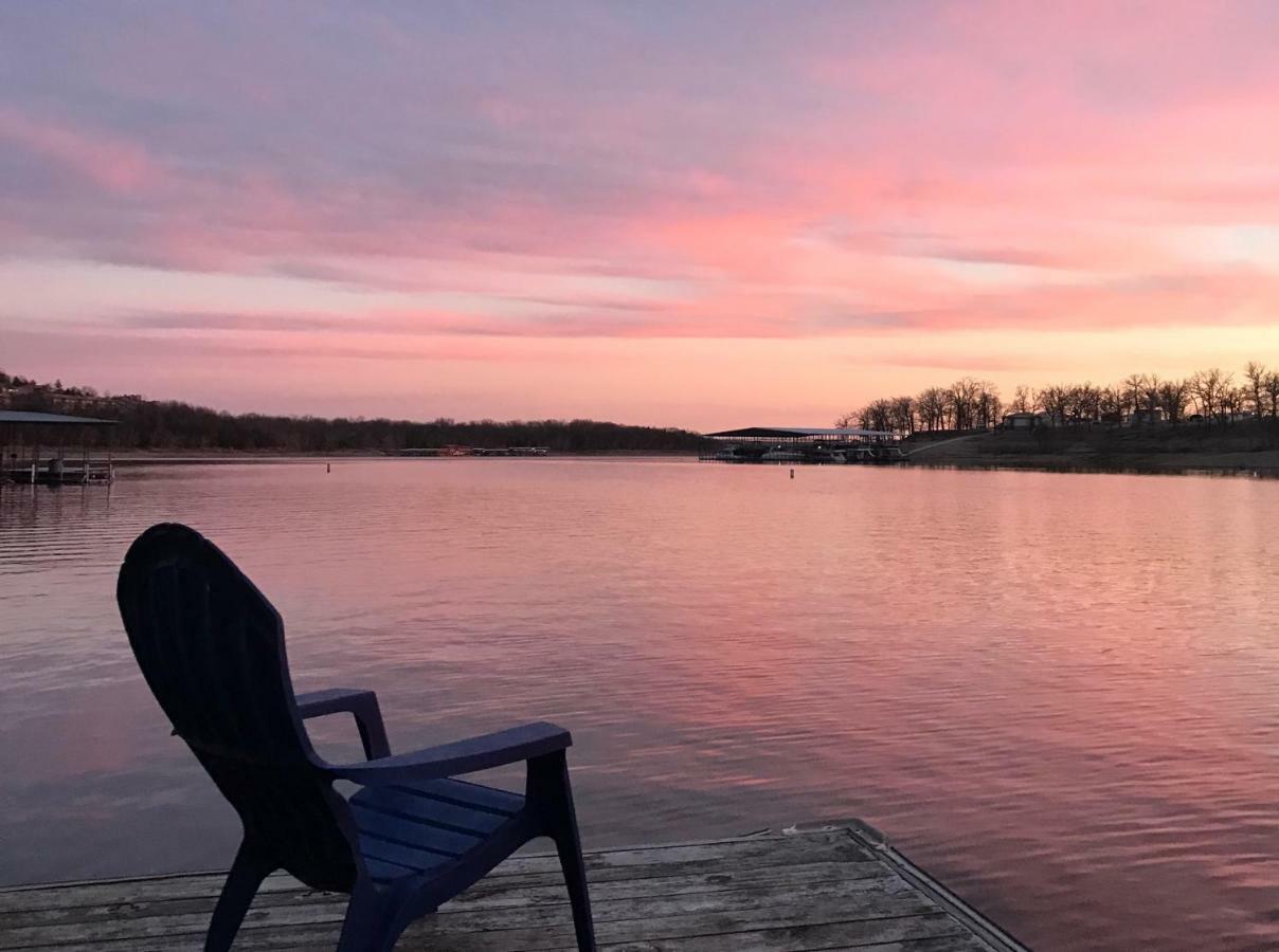 Calm Waters Resort Indian Point ภายนอก รูปภาพ
